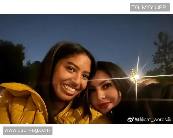 科比大女儿闪耀奢华时尚秀场引领潮流风尚成为各大品牌宠儿