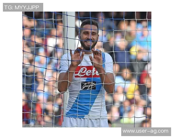 马特里批评莱奥在对那不勒斯比赛中缺乏决心与态度的表现