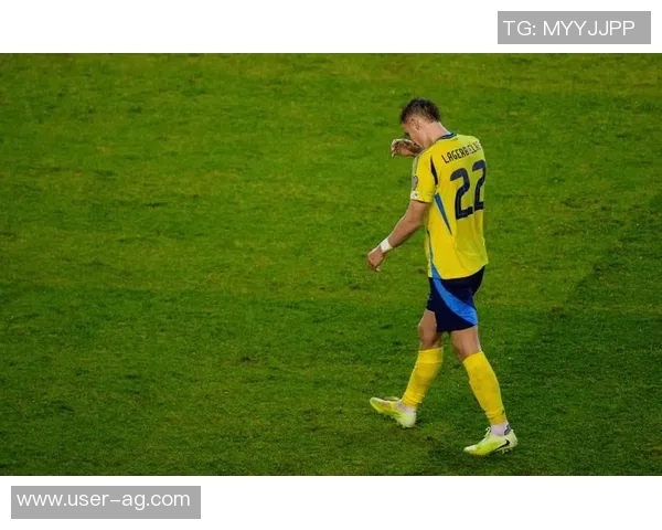 赫斯基强调伊萨克在进球乏力时应提升体能以更好地为球队贡献 赫斯基强调伊萨克在进球乏力时应提升体能以更好地为球队贡献