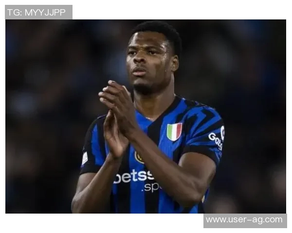 邓弗里斯在荷兰进行理疗力争三月初重返赛场 邓弗里斯在荷兰进行理疗力争三月初重返赛场