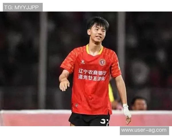 朱艺分析张家鸣租借沃日多瓦茨的背景及其自由身转会伯恩利的意义